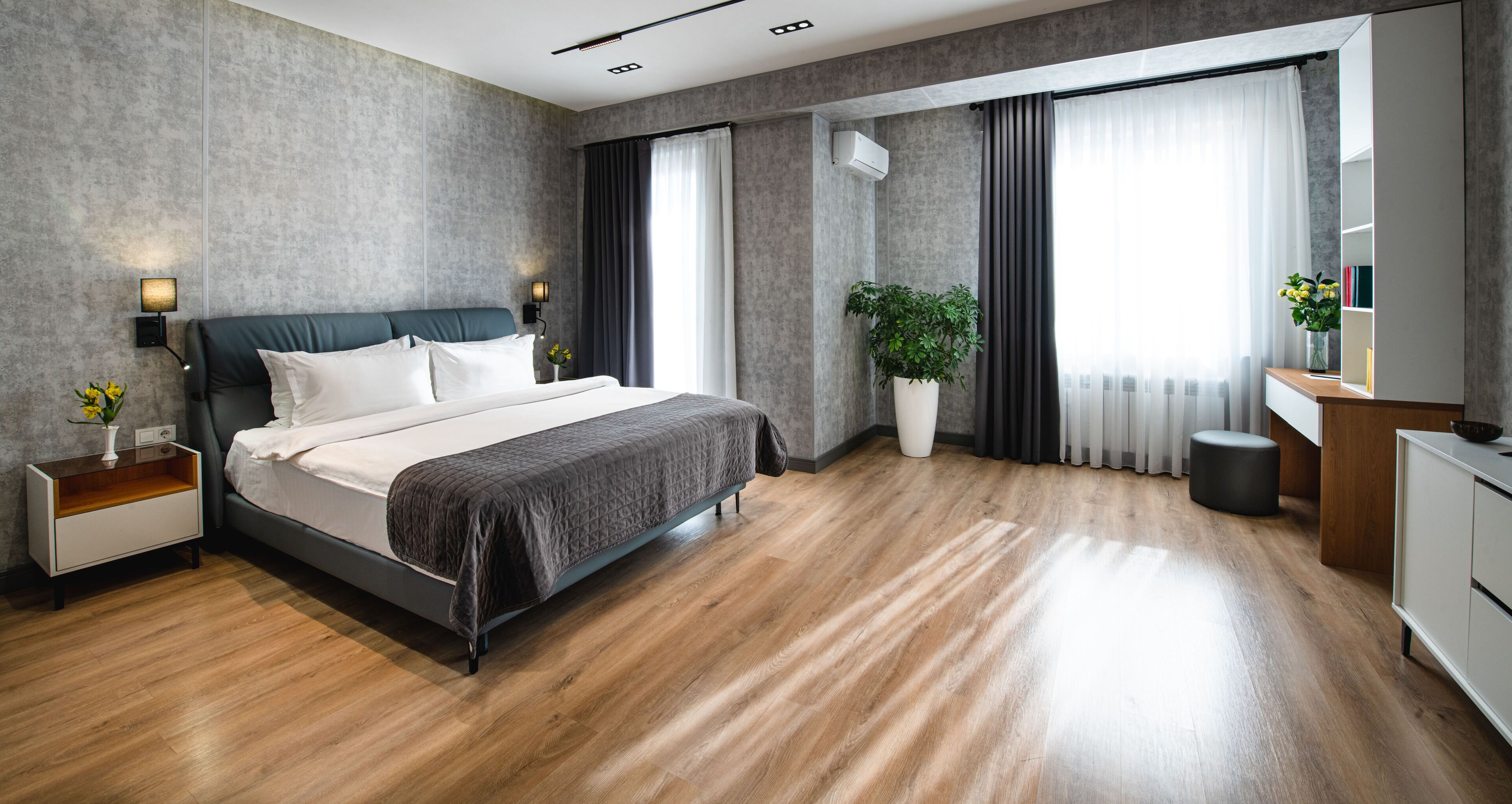 In-room safe, free WiFi