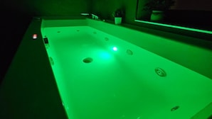 Unclassified image, 4 of 37, button - Aura B&B - Queen Room with Jacuzzi and Private Terrace (Pachino)
