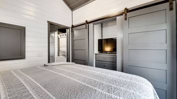 Fer et planche Ă repasser, accĂšs Internet, draps fournis