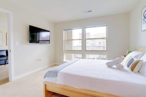 1 chambre, fer et planche à repasser, Wi-Fi, draps fournis