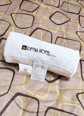 Laptop workspace, free WiFi