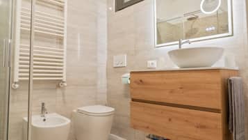 Dusch, hÄrtork, bidé och handdukar