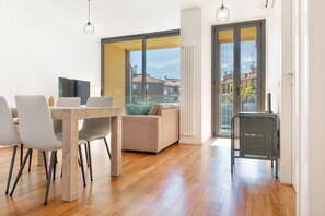 Interior - Easy Milan Living – M1 Metro, Wi-Fi (Milan)
