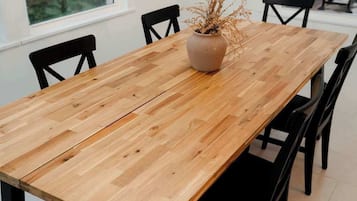 Ferienhaus, Mehrere Betten, Whirlpool (The 312 House) | 4 Schlafzimmer, individuell dekoriert, individuell eingerichtet