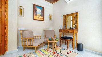 Junior Suite | In-room safe, iron/ironing board, free WiFi