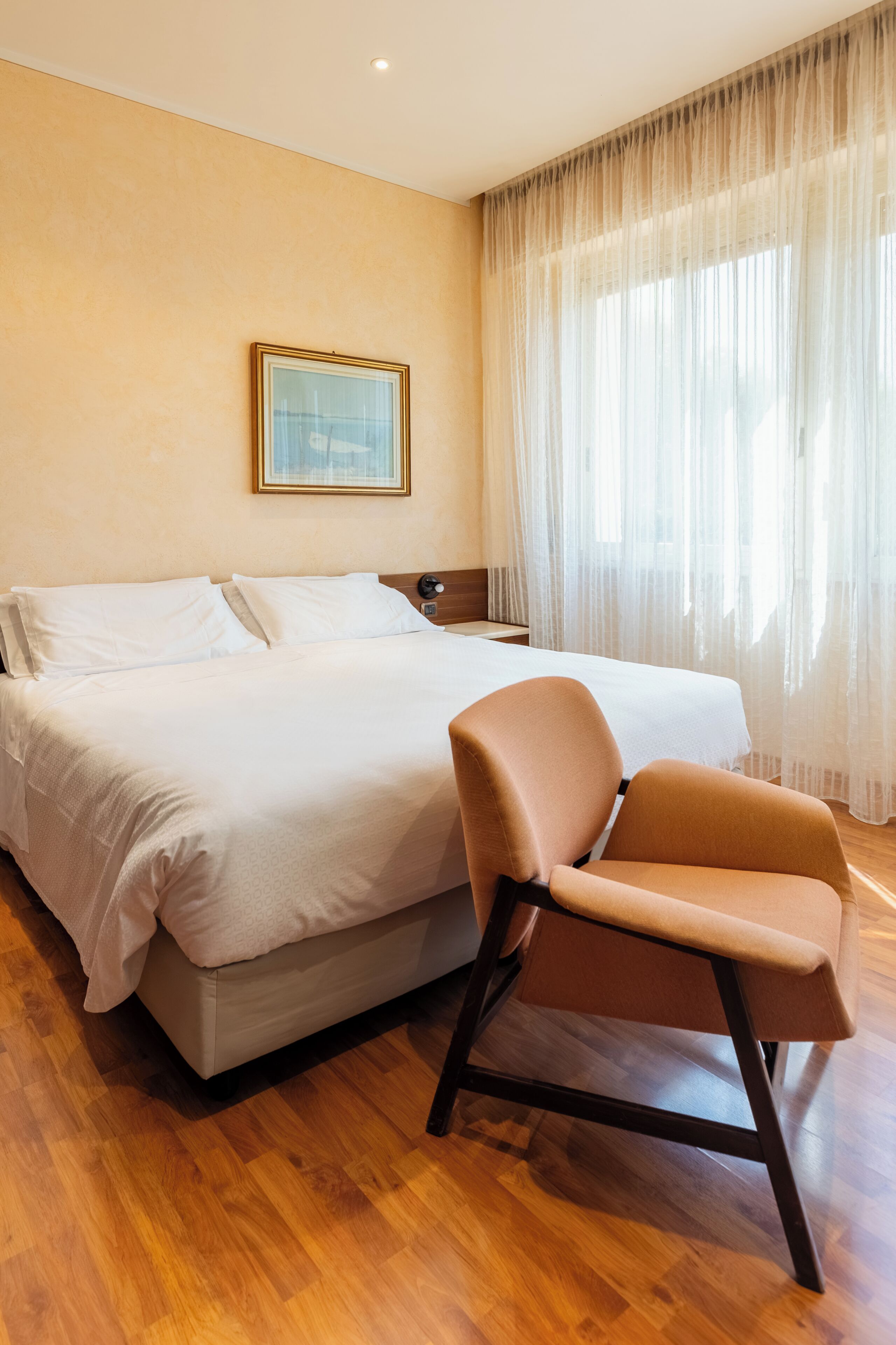 Standard Double Room | In-room safe, desk, cots/infant beds, free WiFi