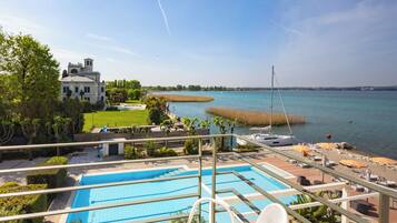Comfort-Doppelzimmer, Balkon, eingeschränkter Seeblick | Blick vom Balkon