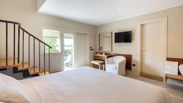 Comfort Double Room, Balcony, Partial Lake View