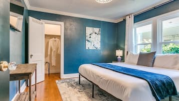 3 slaapkamers, een bureau, een strijkplank/strijkijzer, gratis wifi