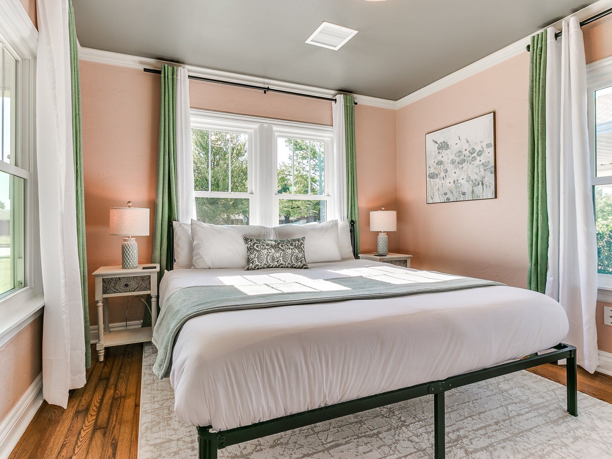 3 間睡房、書桌、熨斗/熨衫板、免費 Wi-Fi