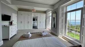 6 chambres, fer et planche à repasser, Wi-Fi, literie fournie