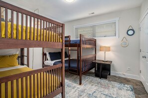 5 soveværelser, skrivebord, strygejern/strygebræt, gratis Wi-Fi