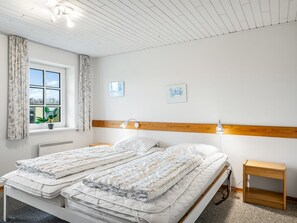 6 bedrooms, internet