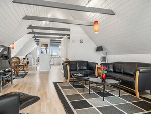 TV, fireplace - "Siljana" - 200m from the sea by Interhome (Lemvig)