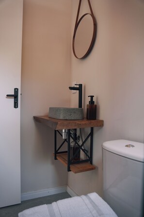 Shower, towels, soap, toilet paper - Medieval Village, your castle in Canela - Loft Targaryen (Canela)