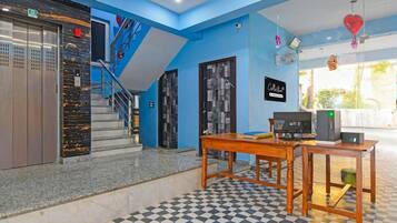 House | Reception