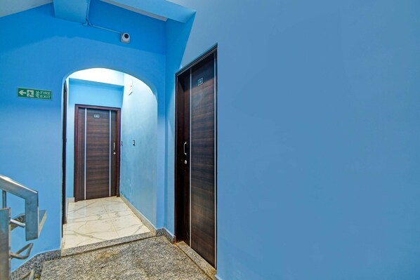 House | Interior - Collection O Metropolis Mall Kolkata (Kolkata)