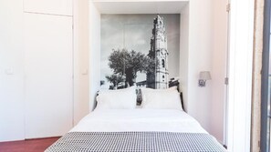 Soundproofing, iron/ironing board, free WiFi - ON Apartments - Center (Porto)