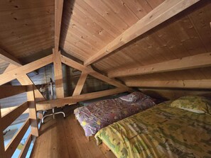 1 bedroom, iron/ironing board