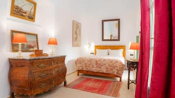 Deluxe-Doppelzimmer | Zimmersafe, Schreibtisch, laptopgeeigneter Arbeitsplatz