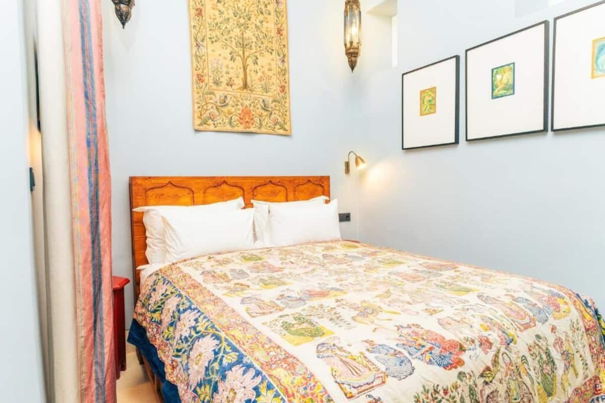 디럭스 더블룸 | 객실 내 금고, 책상, 노트북 작업 공간, 다리미/다리미판