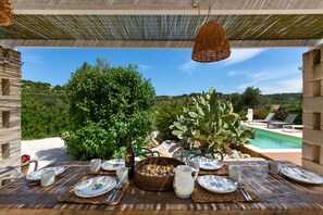 Outdoor dining - Biancaluna Luxury Retreat by Perle di Puglia (Ostuni)