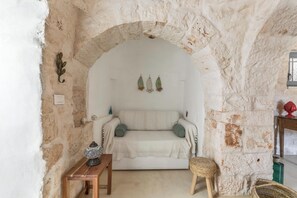 Interior - Trullo Sant`Andrea by Perle di Puglia (Ostuni)
