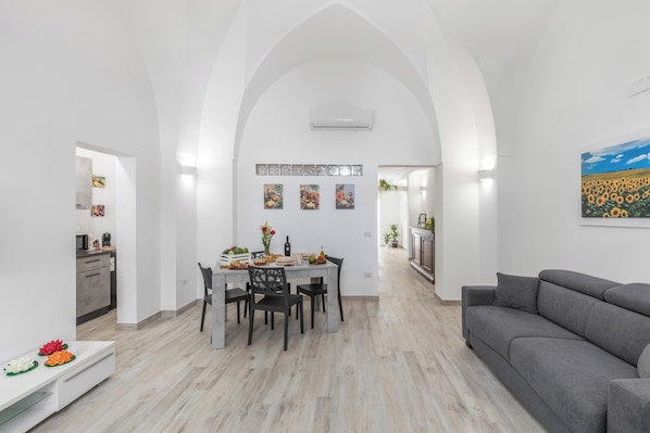 Dining - Dimora Aurea by BarbarHouse (Oria)