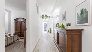 Interior - Dimora Aurea by BarbarHouse (Oria)