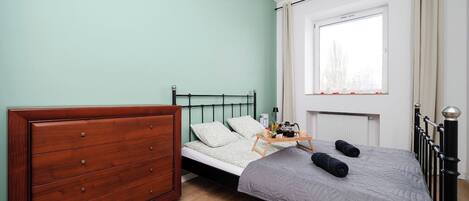1 chambre, fer et planche à repasser, Wi-Fi, draps fournis