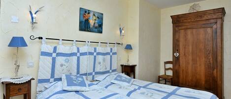 1 chambre, draps fournis