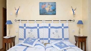 1 habitación y ropa de cama