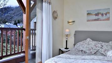 1 habitación, wifi y ropa de cama