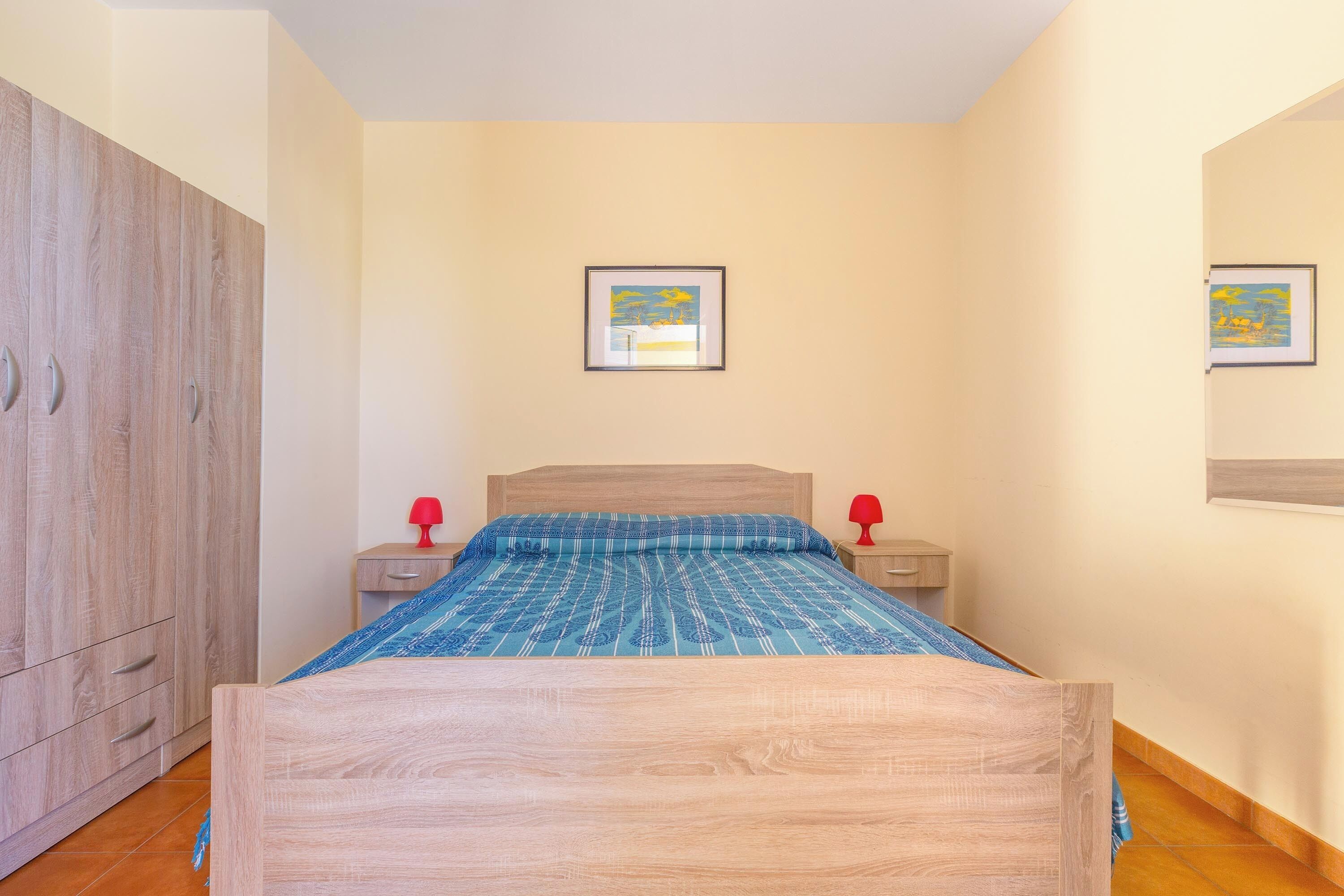 Fer et planche à repasser, accès Internet