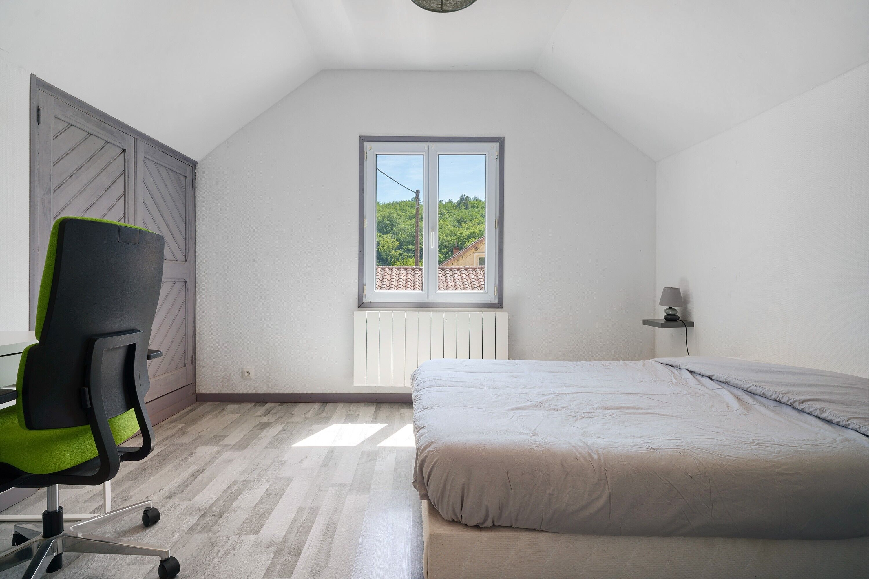 4 Schlafzimmer, Bügeleisen/Bügelbrett, WLAN