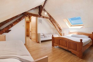 3 chambres, bureau, fer et planche à repasser, Wi-Fi