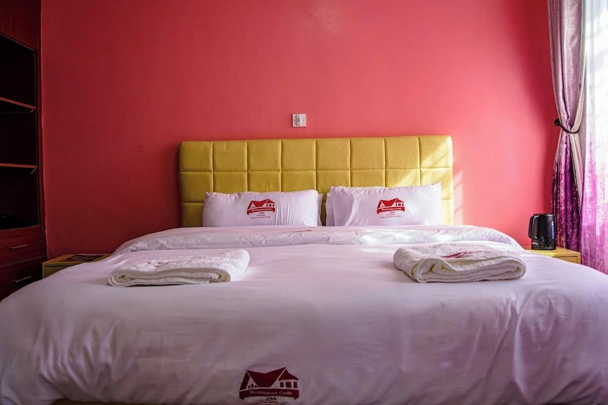 Deluxe Double Room | Free WiFi, bed sheets