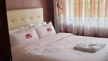 Phòng đơn Deluxe | Truy cập Internet không dây miễn phí, bộ trải giường