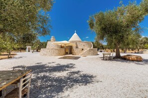 Outdoor dining - Tenuta Manfredi by Perle di Puglia (Francavilla Fontana)