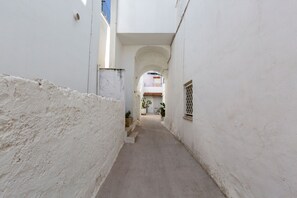 Property grounds - La Corte delle Arti by BarbarHouse (Matino)