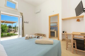 1 chambre, accès Internet, draps fournis