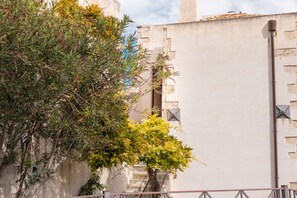 Property grounds - Dimora al Castello Vista Mare by BarbarHouse (Vieste)
