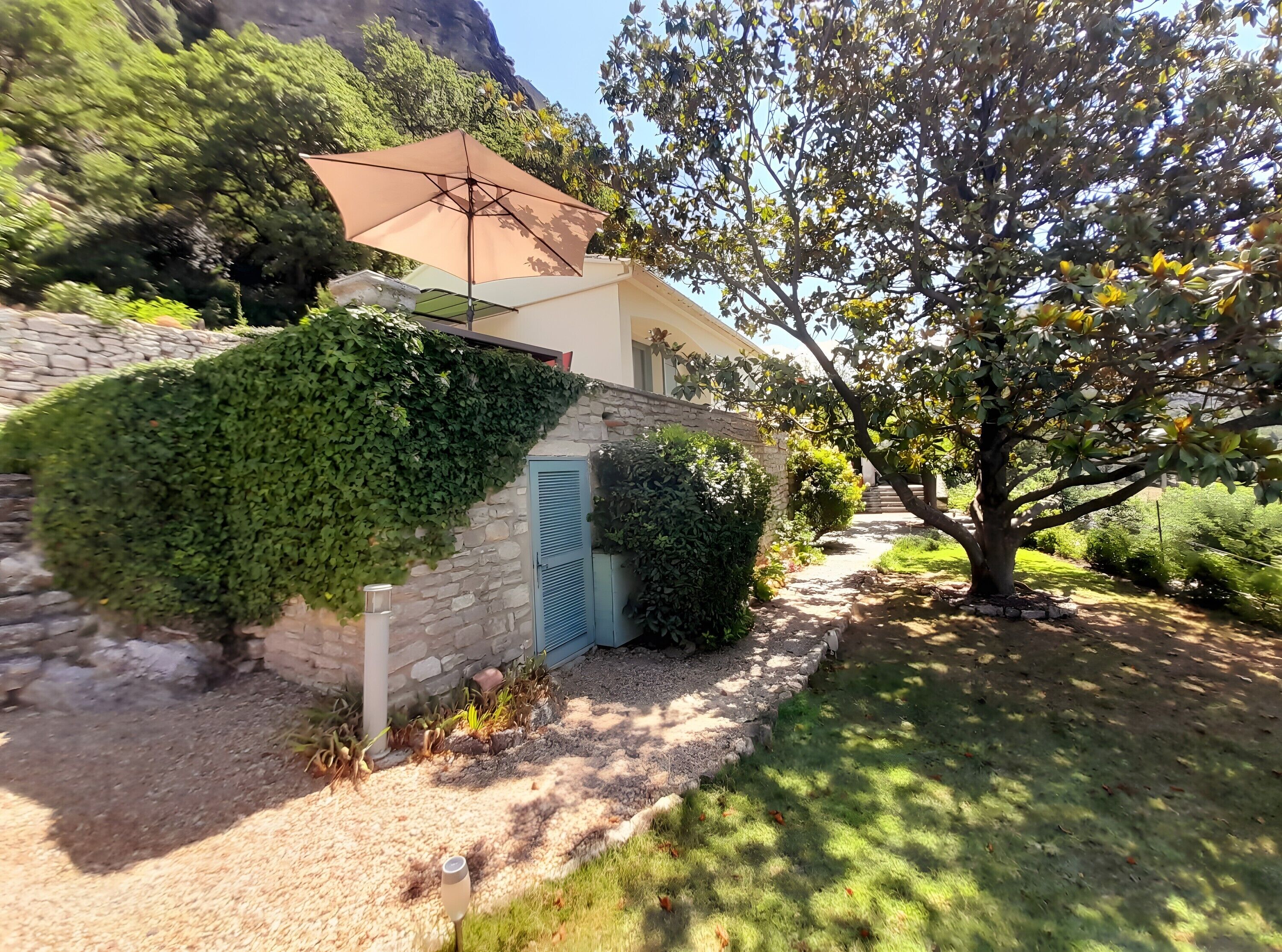 Overnattingsstedets uteområder