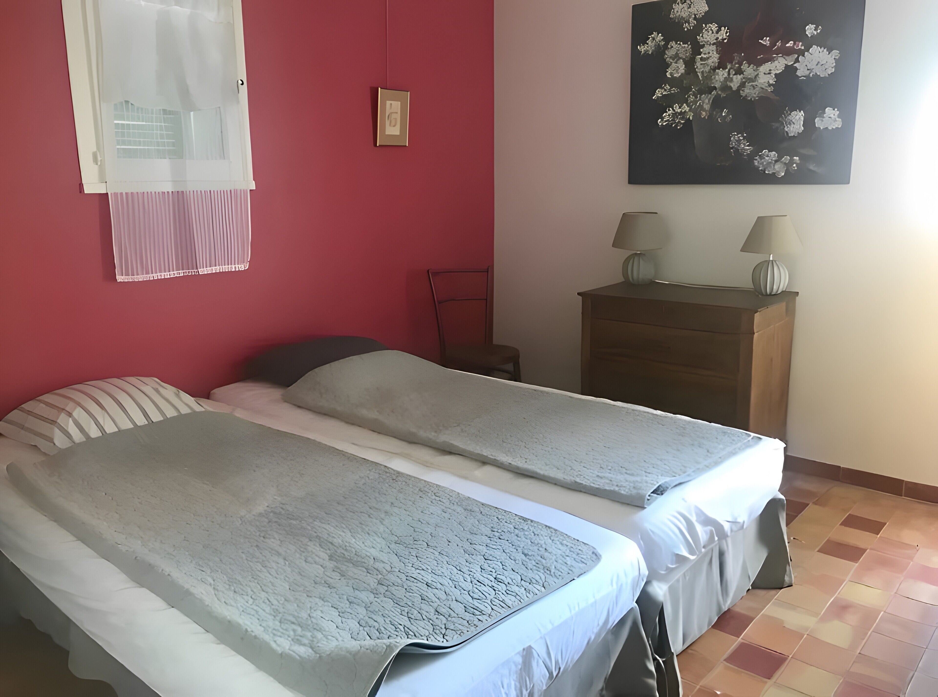 4 Schlafzimmer, Bügeleisen/Bügelbrett, WLAN