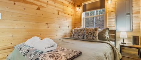WiFi, bed sheets