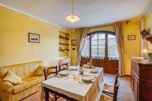 32-inch flat-screen TV with satellite channels - Agriturismo Rebarco (Castelfiorentino)