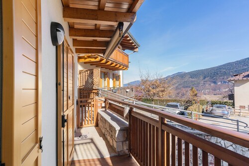 Apartment 'Lory' with Mountain View and Balcony