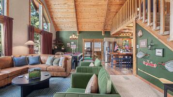 Télévision, cheminée