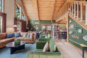 Télévision, cheminée