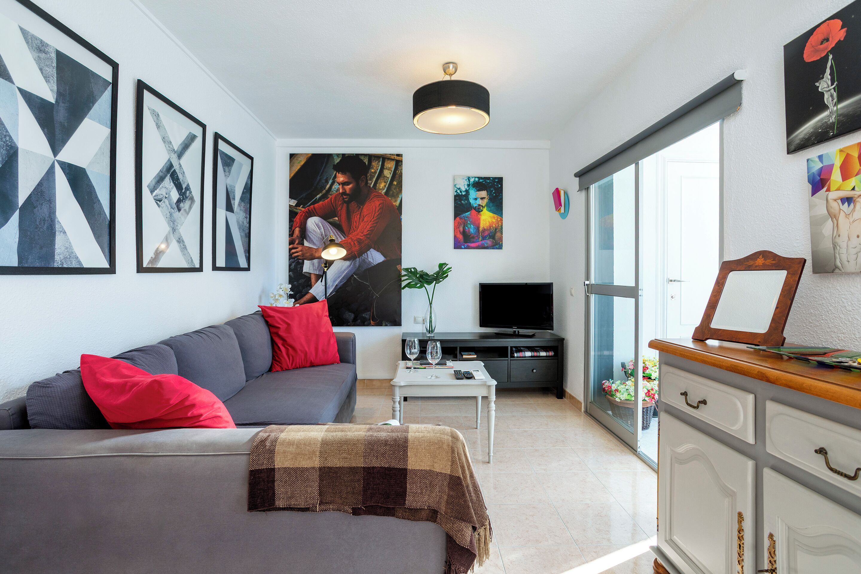 Apartamento, vista para a cidade | Área de estar